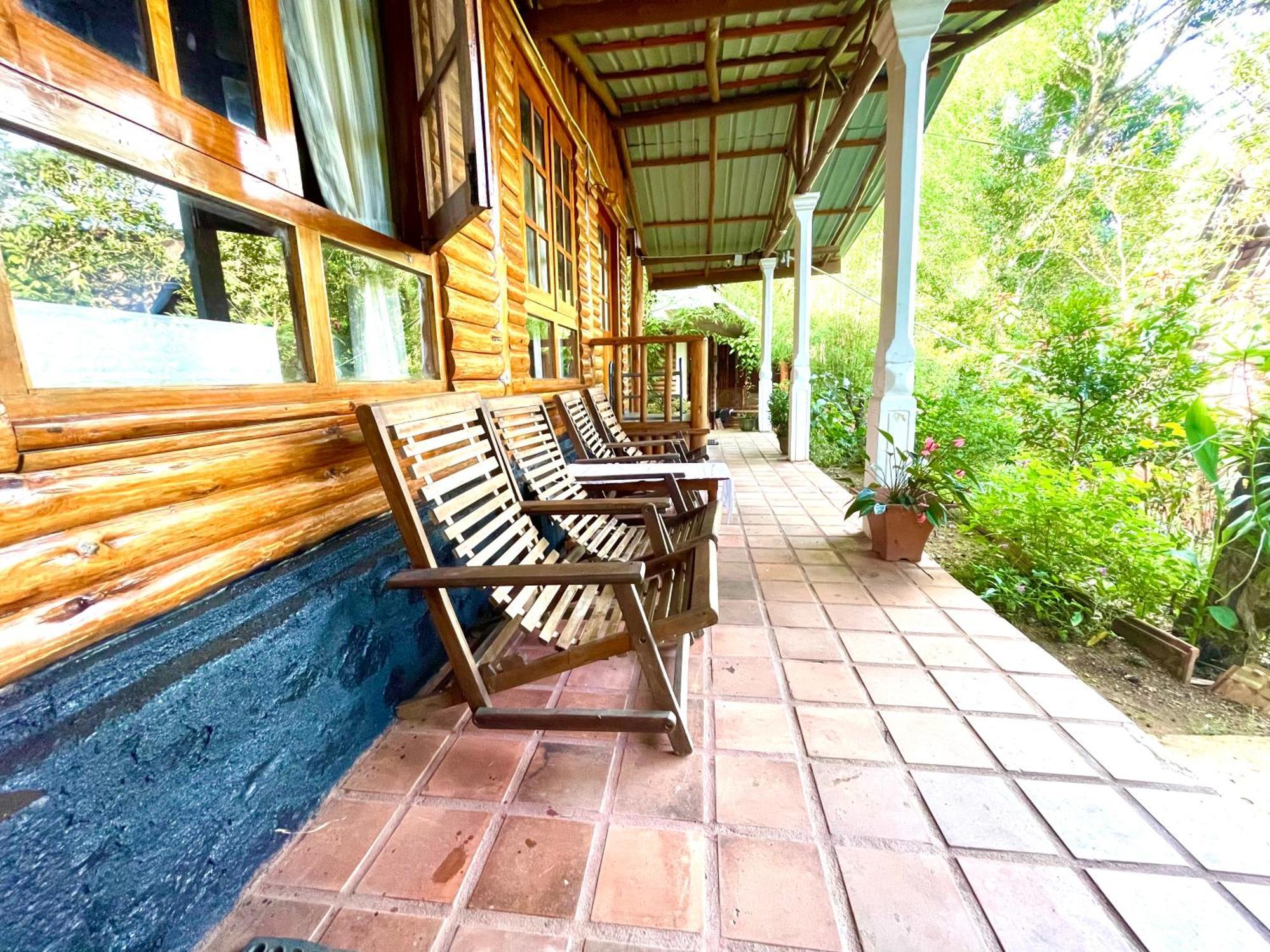 Little Folly Hotel Ella Exterior photo